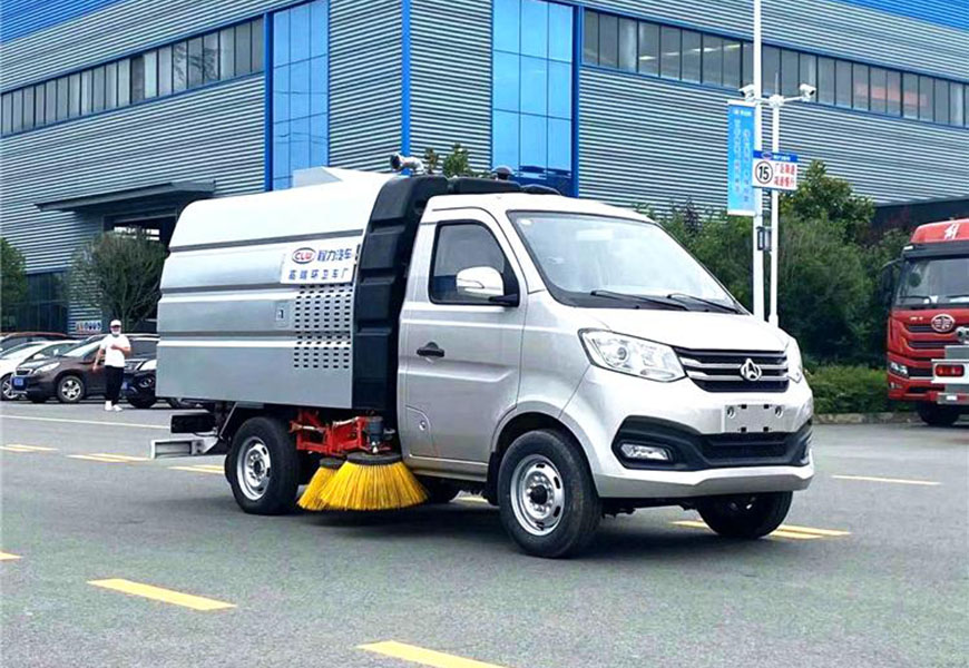 長(zhǎng)安掃路車(chē)圖片