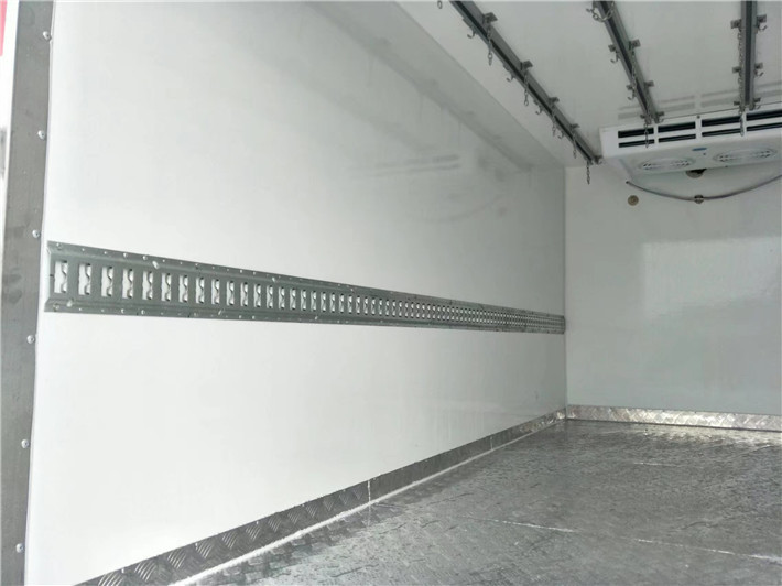 冷藏車(chē)在運(yùn)輸過(guò)程中如何減少損耗?